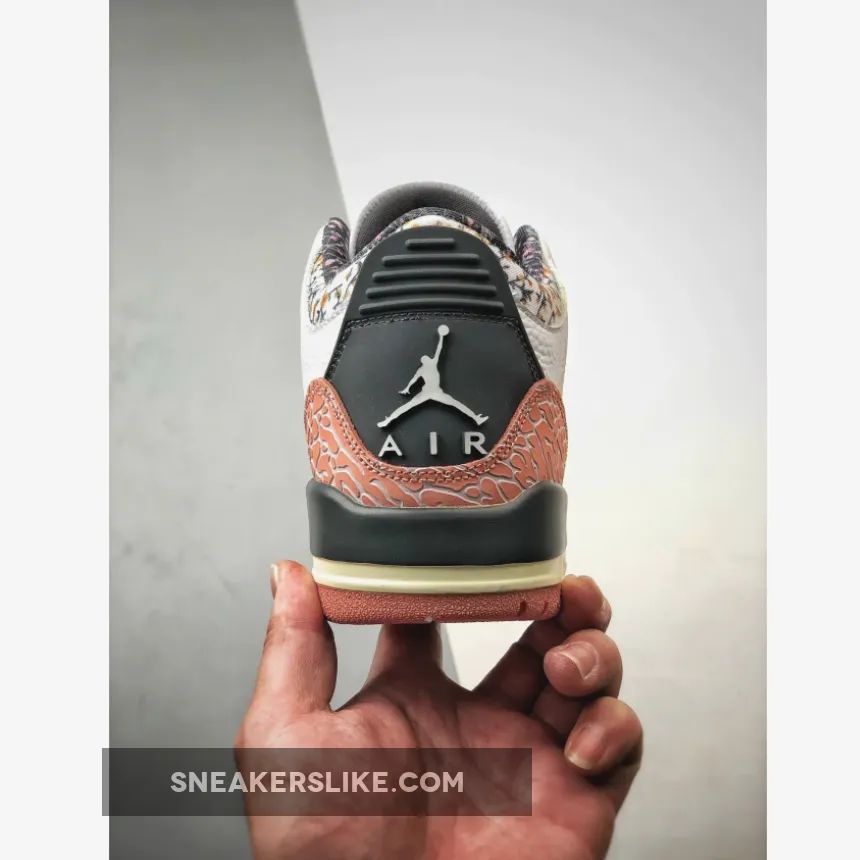 Air Jordan 3 "Vintage Floral" White/Red Stardust Air Jordan 3 "Vintage Floral" White/Red Stardust