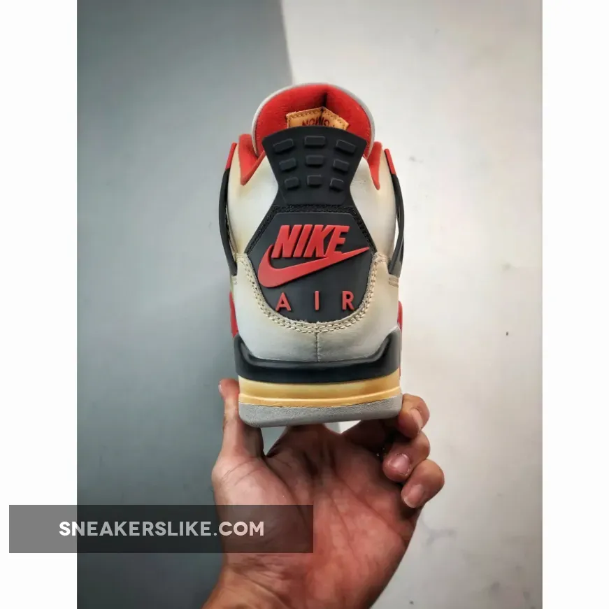 Air Jordan 4 "Fire Red" Air Jordan 4 "Fire Red"