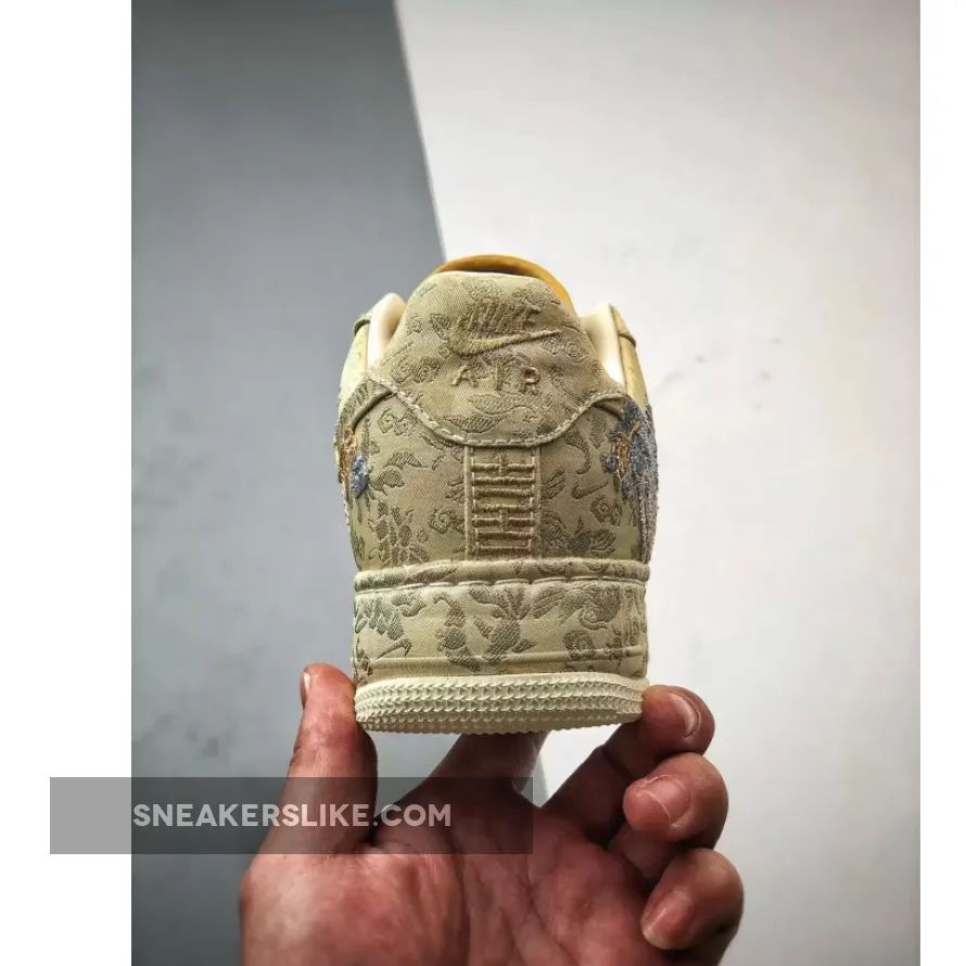 Nike Air Force 1 Low CNY "Year of the Dragon" Metallic Gold/Lilac Nike Air Force 1 Low CNY "Year of the Dragon" Metallic Gold/Lilac