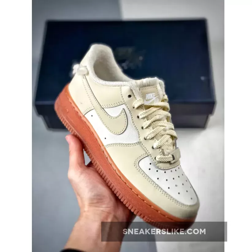 Nike Air Force 1 Low LX Sail Gum