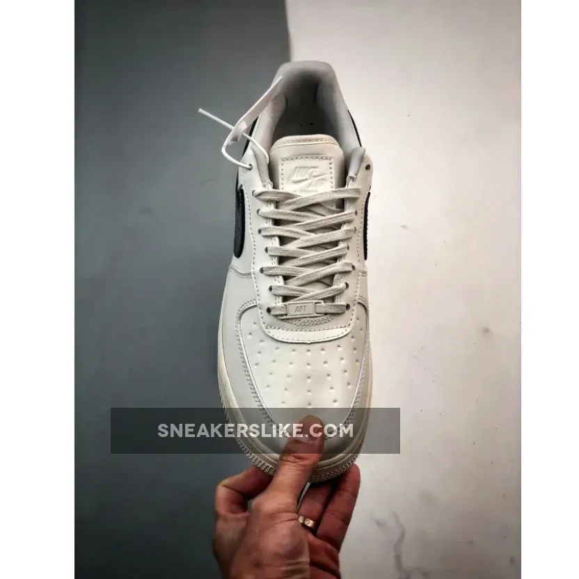 Nike Air Force 1 Low "Quilted Swooshes" White Nike Air Force 1 Low "Quilted Swooshes" White