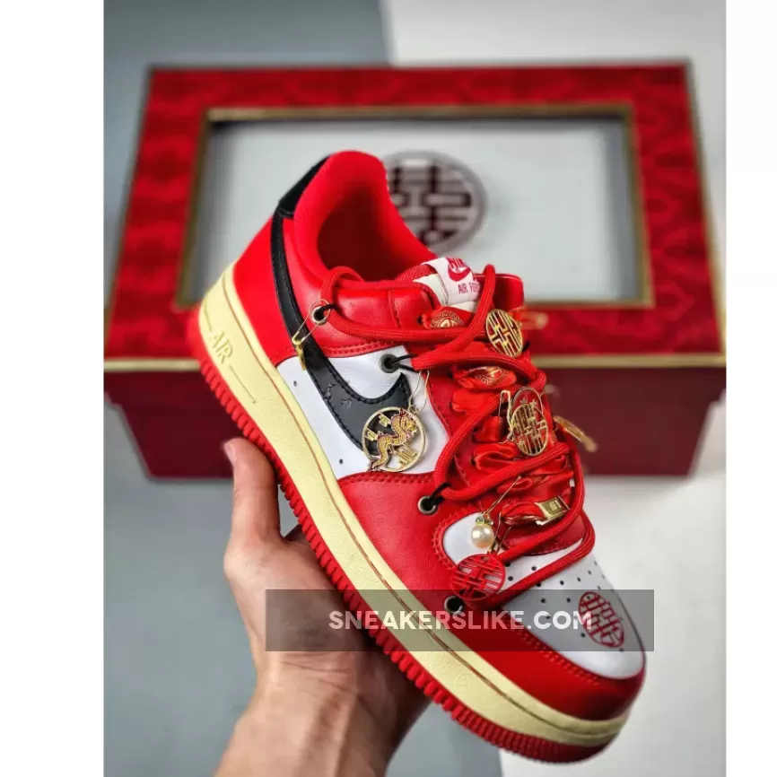 Nike Air Force 1 Low ‘Wedding’ Red White