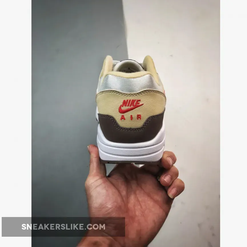 Nike Air Max 1 "Valentine’s Day 2024" Sail/Light Soft Pink Nike Air Max 1 "Valentine’s Day 2024" Sail/Light Soft Pink