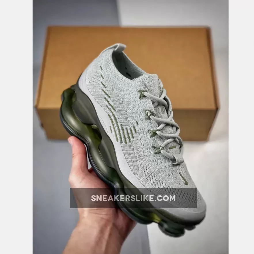 Nike Air Max Scorpion FlyKnit Light Silver/Bronzine