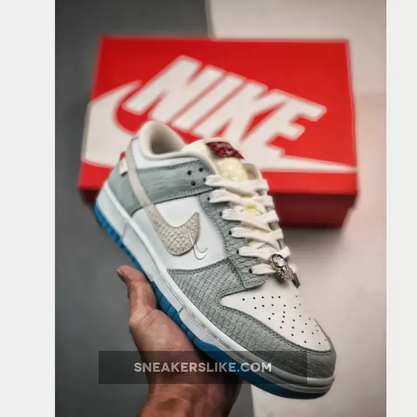 Nike Dunk Low LX Just Do It "Dusty Cactus"