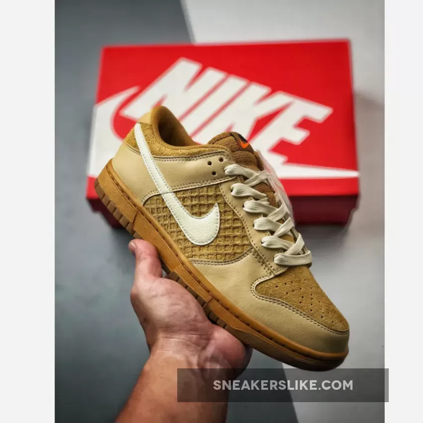 Nike Dunk Low Waffle Caramel