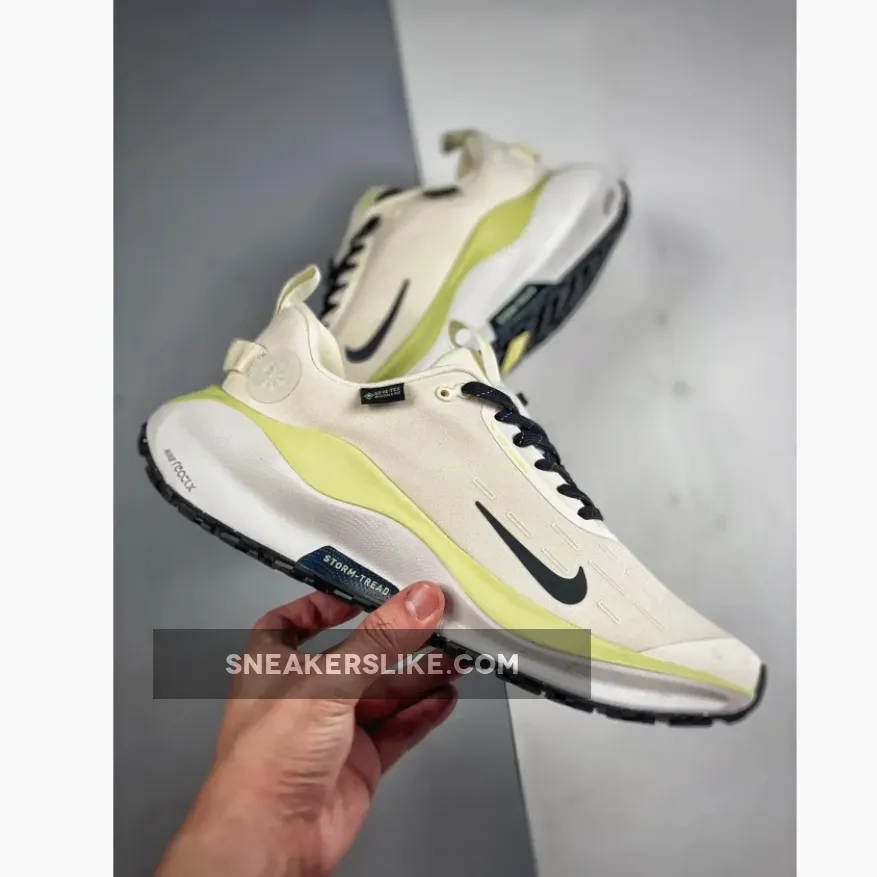 Nike InfinityRN 4 GORE-TEX Pale Ivory/White/Black Nike InfinityRN 4 GORE-TEX Pale Ivory/White/Black