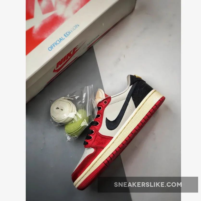 Trophy Room x Air Jordan 1 Low OG "Away" Sail/Black-Varsity Red-Muslin Trophy Room x Air Jordan 1 Low OG "Away" Sail/Black-Varsity Red-Muslin